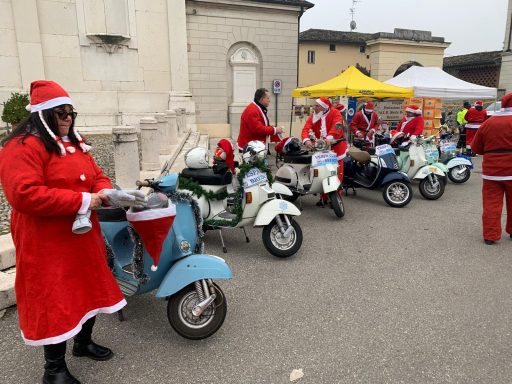 Babbi in Vespa 2024